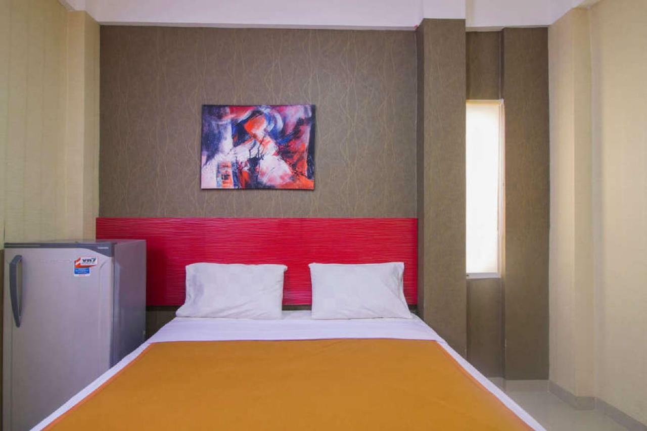 Hotel RedDoorz near Cilandak Town Square Dżakarta Zewnętrze zdjęcie